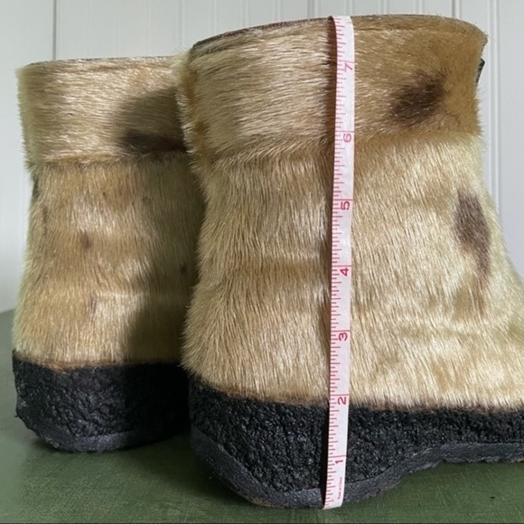 Vintage *Canada* Pajar Shearling & Fur Platform Boots - Picture 9 of 10